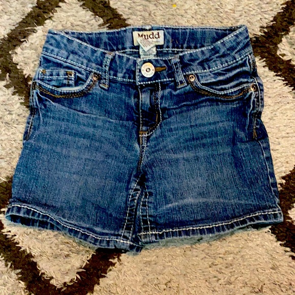 Girls Mudd Shorts - Picture 1 of 2